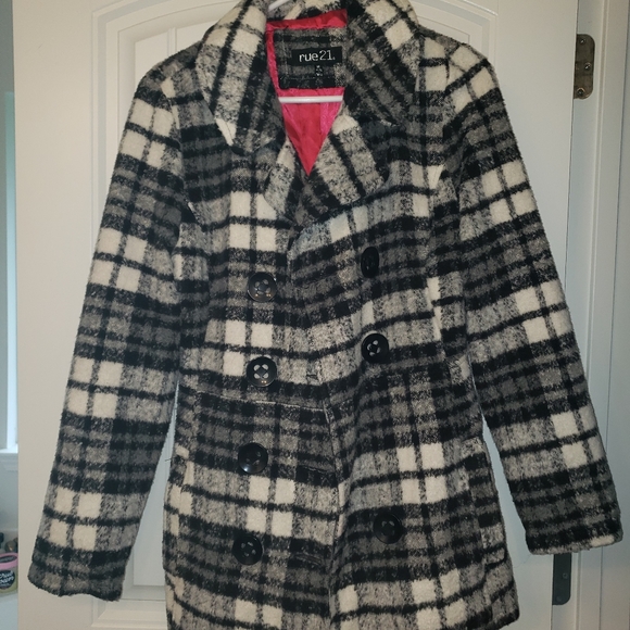 Rue 21 Black and white pea coat Medium with pink interlining - Picture 3 of 8